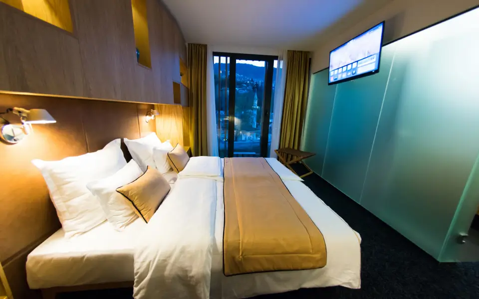 Deluxe King Room